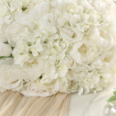 Effortless Glamour Meets Practicality Effortless Glamour Meets Practicality