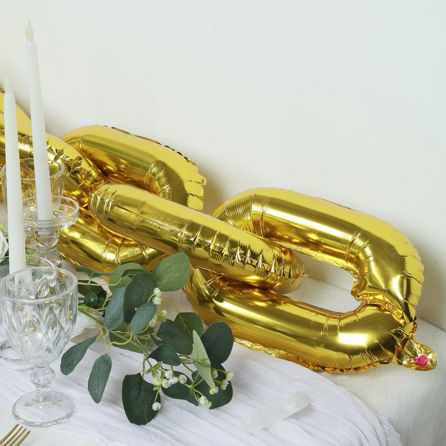 16ft Jumbo Chain Link Balloons in Gold, 30pack Durable Foil Chain Balloons for 90s Hip Hop Party Decorations, Event Decor