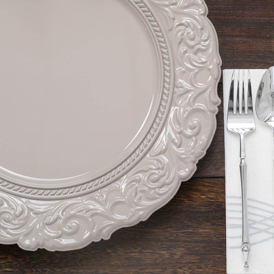 Versatile Table Setting Options Versatile Table Setting Options