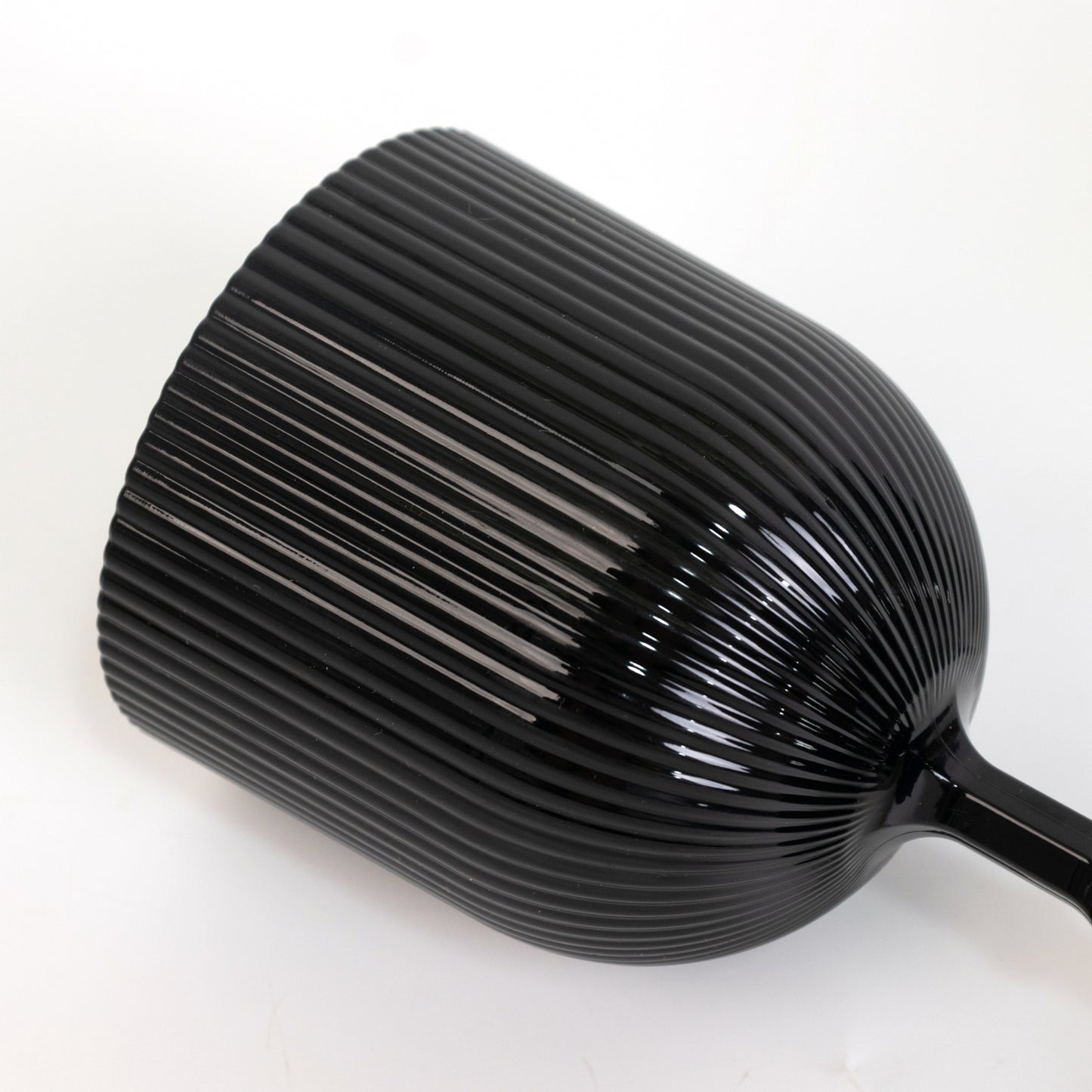 Black vintage ribbed plastic goblet, reusable and shatterproof, 9oz capacity.