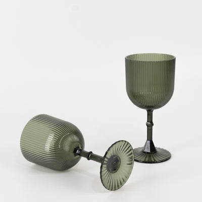 Effortless Reusability for Eco-Conscious Celebrations Effortless Reusability for Eco-Conscious Celebrations