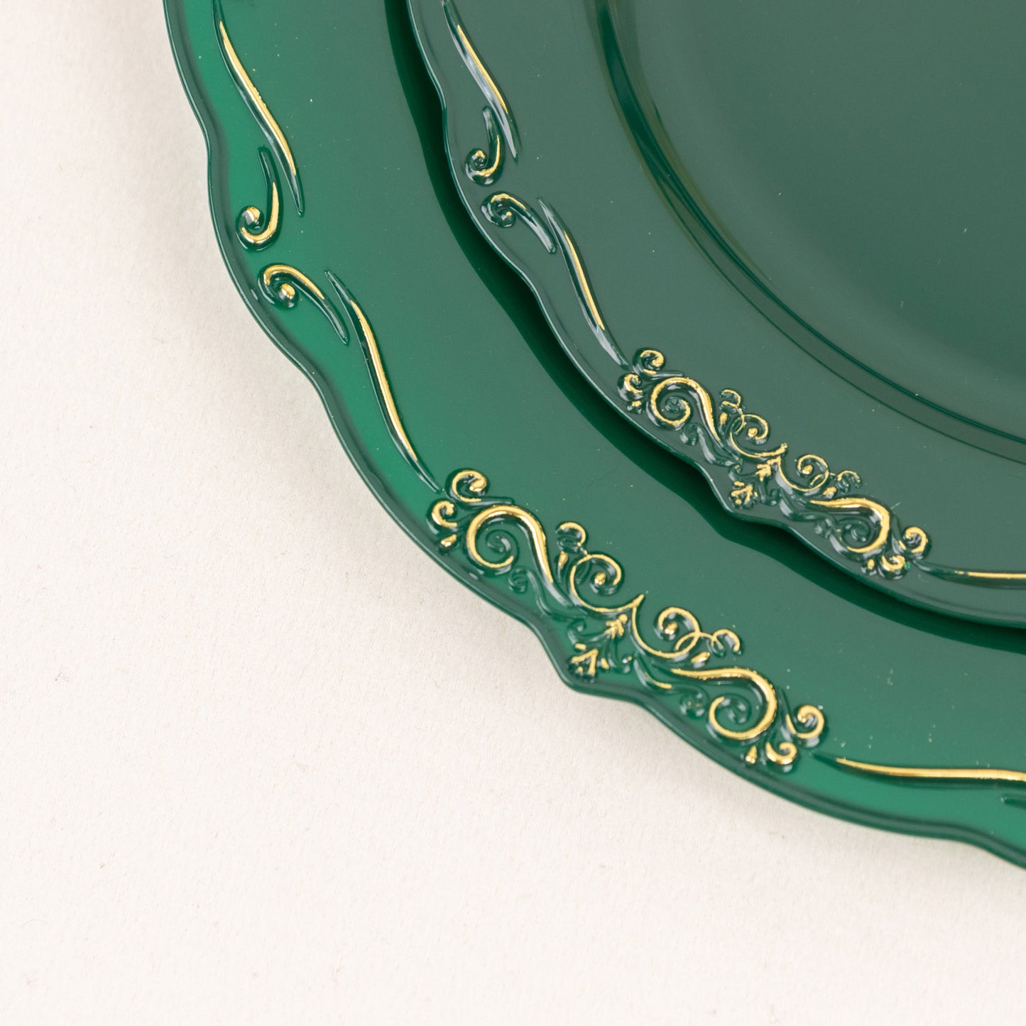 10 Pack | 7" Hunter Emerald Green With Gold Vintage Rim Disposable Salad Plates With Embossed Scalloped Edges, Hard Plastic Dessert Plates