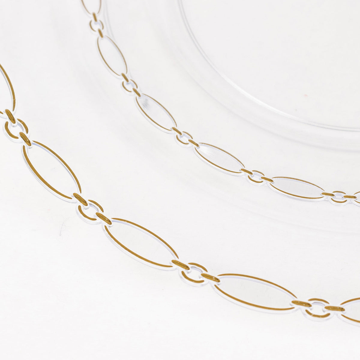 20 Pack Clear Plastic Dinner Plates, 10" Round with Gold Interlocking Chain Rim - Disposable Party P