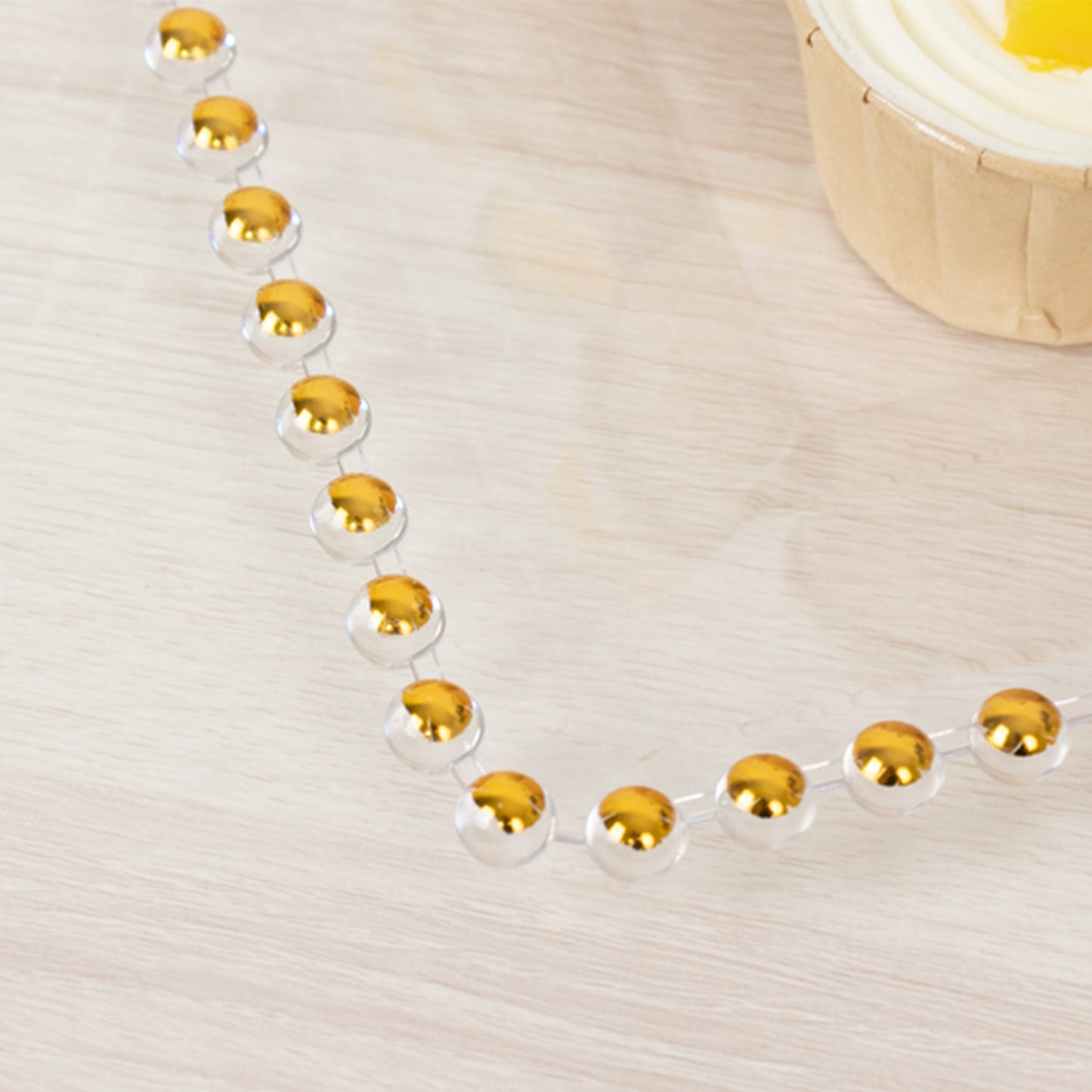 6 Pack Acrylic Serving Platters with Gold Beaded Rim, Clear Rectangular Food Trays for Desserts and Appetizers - 9"x13"