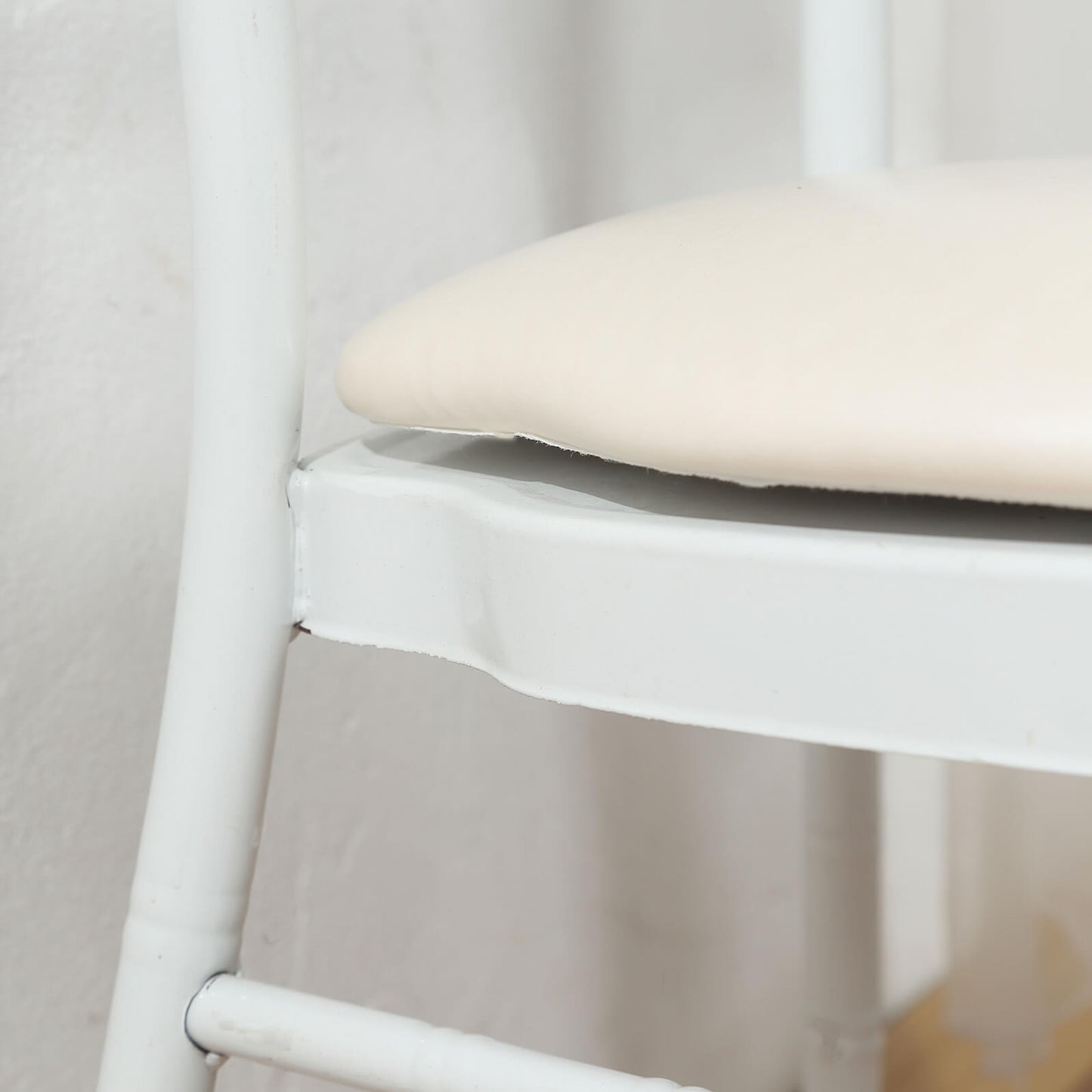 5 Pack Ivory PU Leather Chiavari Chair Cushion Pads with Wood Backed Design, 1.5" Thick Memory Foam Tie-Less Non Slip Removable Dining Chair Seat Pads - 16"