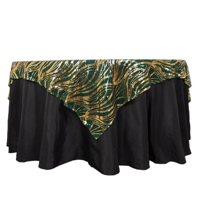 Luxurious Elegance of the Hunter Emerald Green Table Overlay Luxurious Elegance of the Hunter Emerald Green Table Overlay