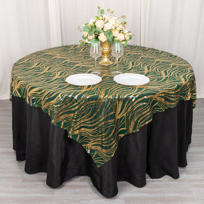 Versatility of the Hunter Emerald Green Table Overlay Versatility of the Hunter Emerald Green Table Overlay