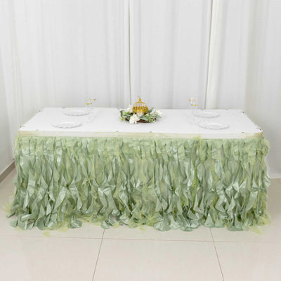 Versatility of the Curly Willow Table Skirt Versatility of the Curly Willow Table Skirt