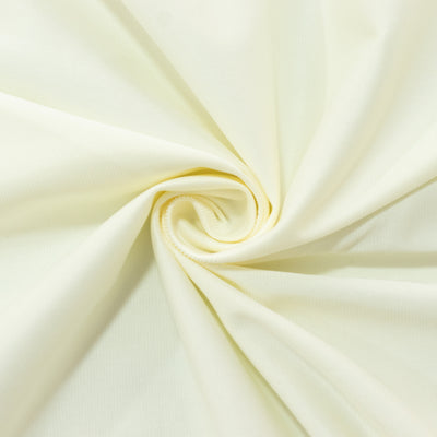 Décor Ideas Using Ivory Scuba Tablecloths Décor Ideas Using Ivory Scuba Tablecloths