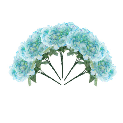 Elegant Centerpieces with Baby Blue Hydrangeas Elegant Centerpieces with Baby Blue Hydrangeas