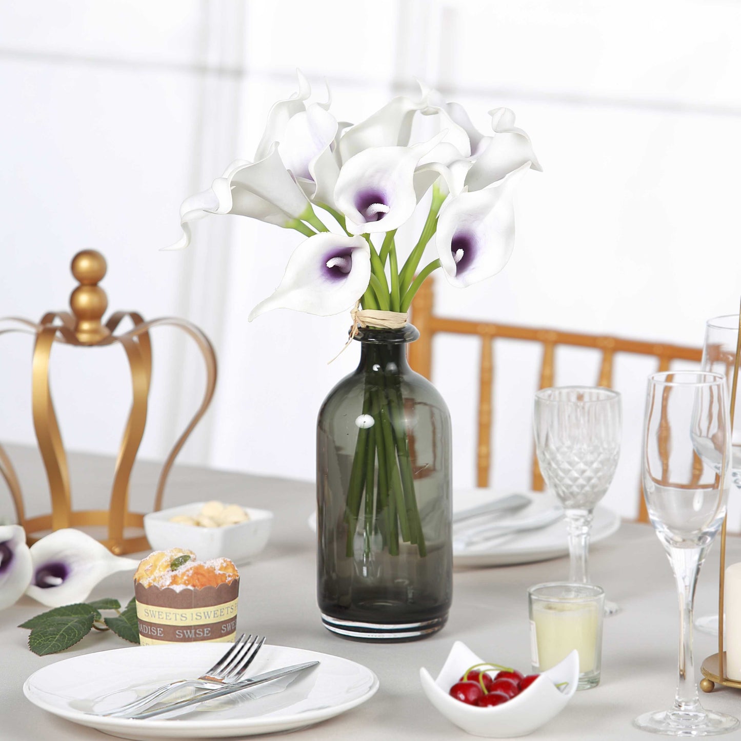 14" White/Purple Artificial Calla Lily Flowers in a vase.