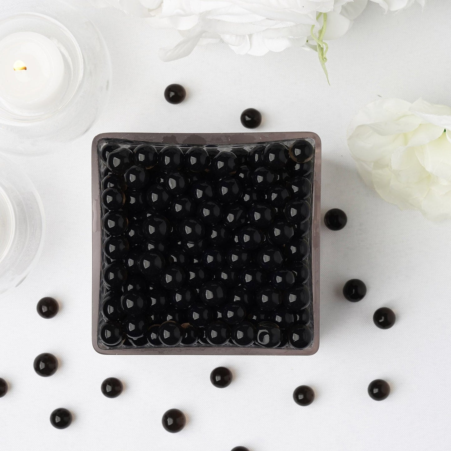 Black jelly ball water bead vase fillers for decoration.