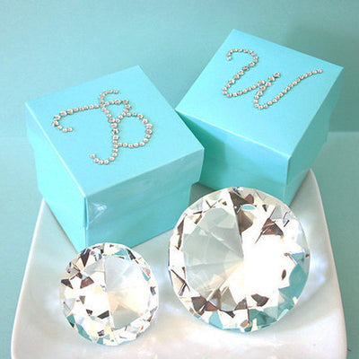 Versatile Decoration Options Versatile Decoration Options