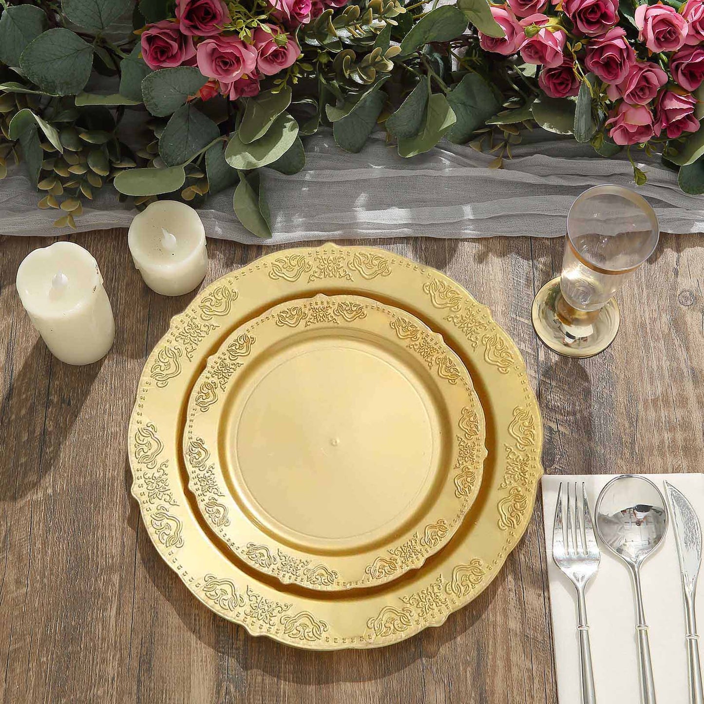 Plastic Plates Gold Scalloped Edge 10 Pack 7.5 Inch Size