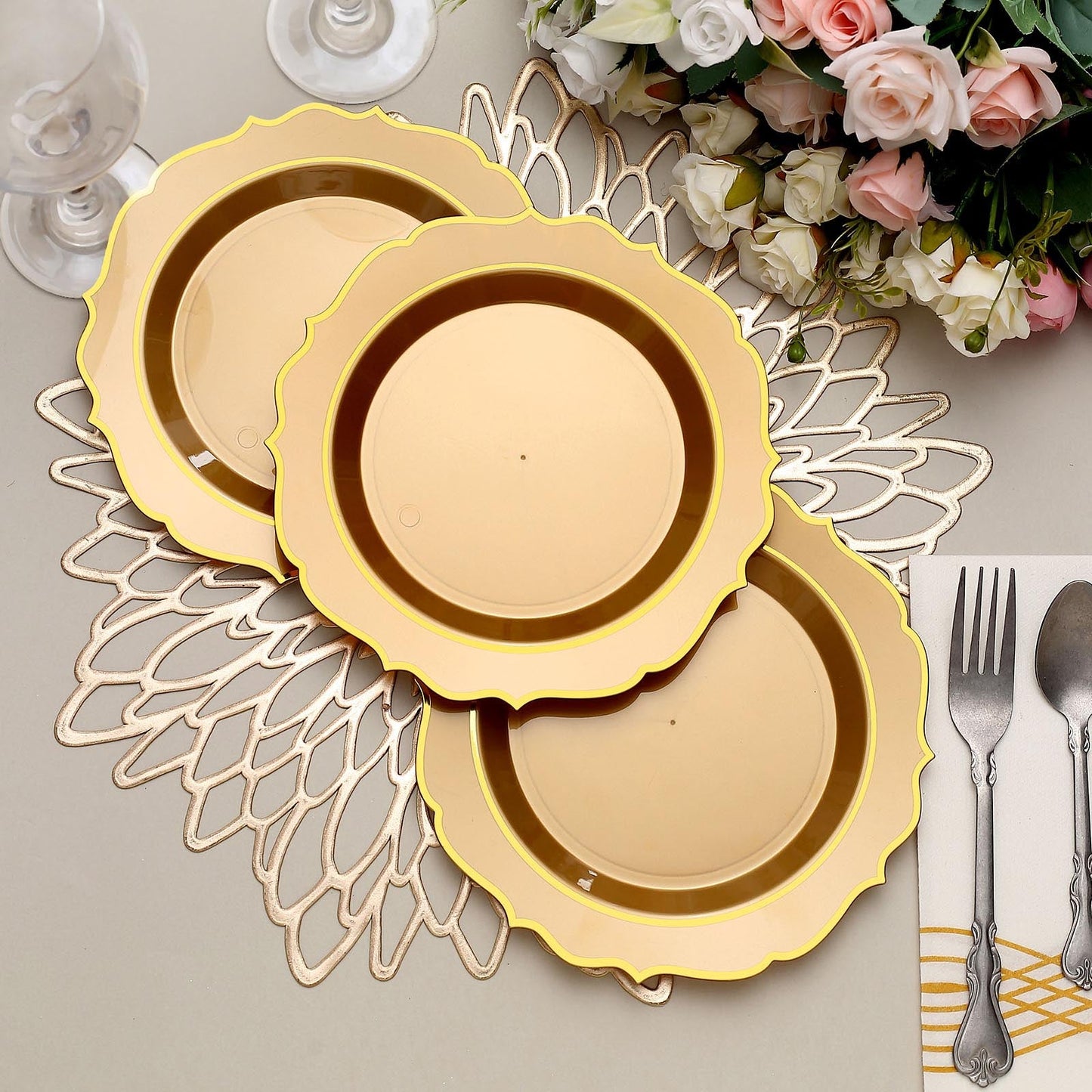 Gold Round Plastic 8 Inch Dessert Plates