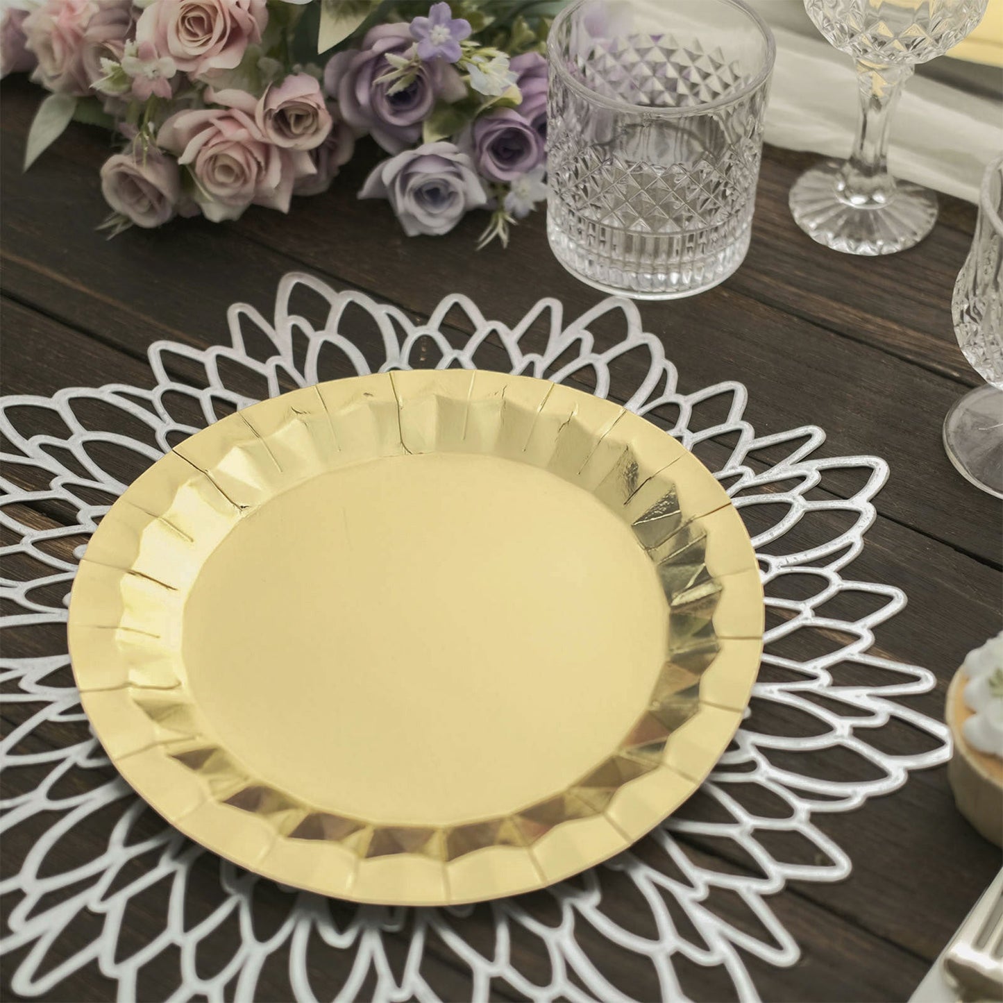 Geometric Prism Design 9 Inch Gold Paper Dinner Plate
