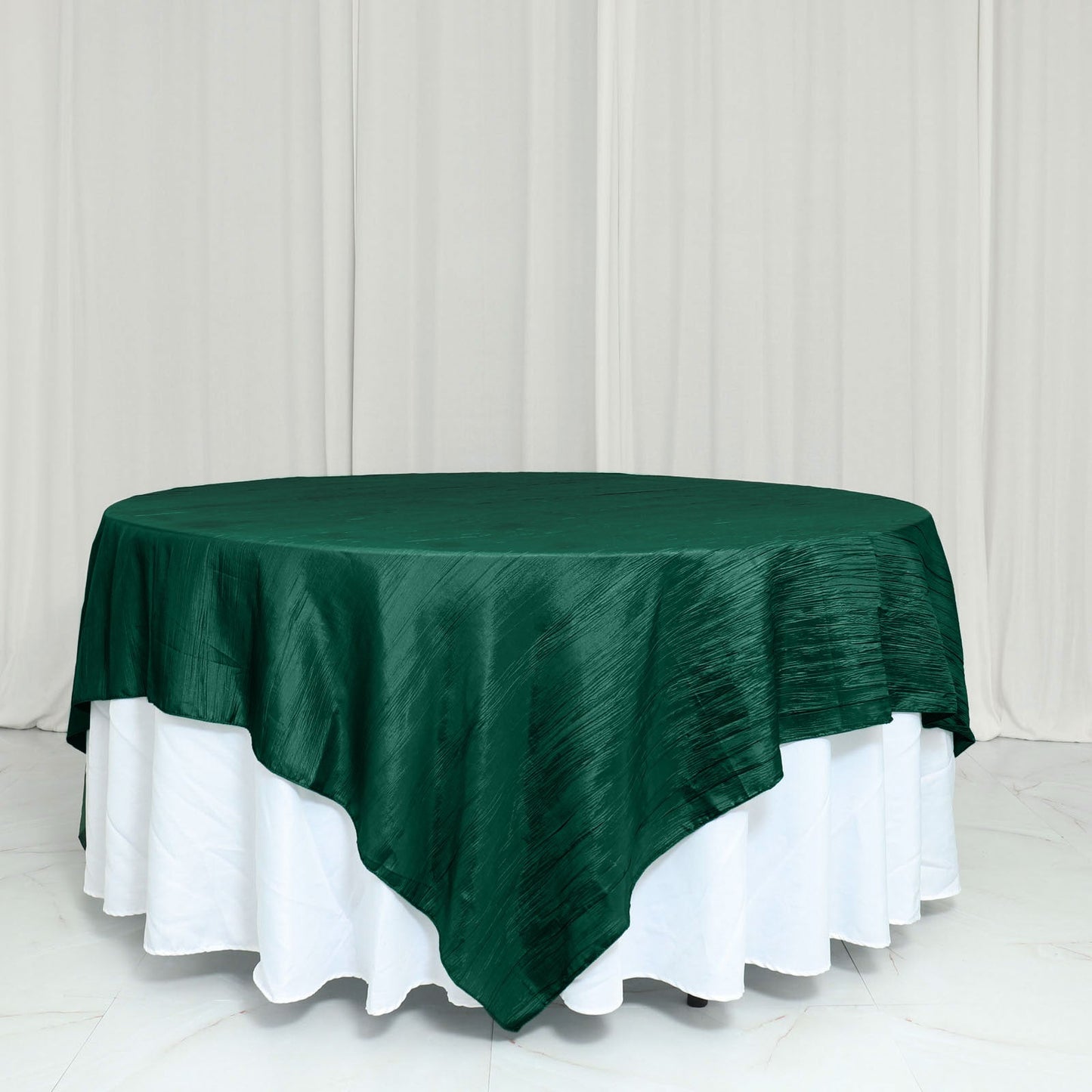 90"x90" Accordion Crinkle Taffeta Table Overlay - Hunter Emerald Green