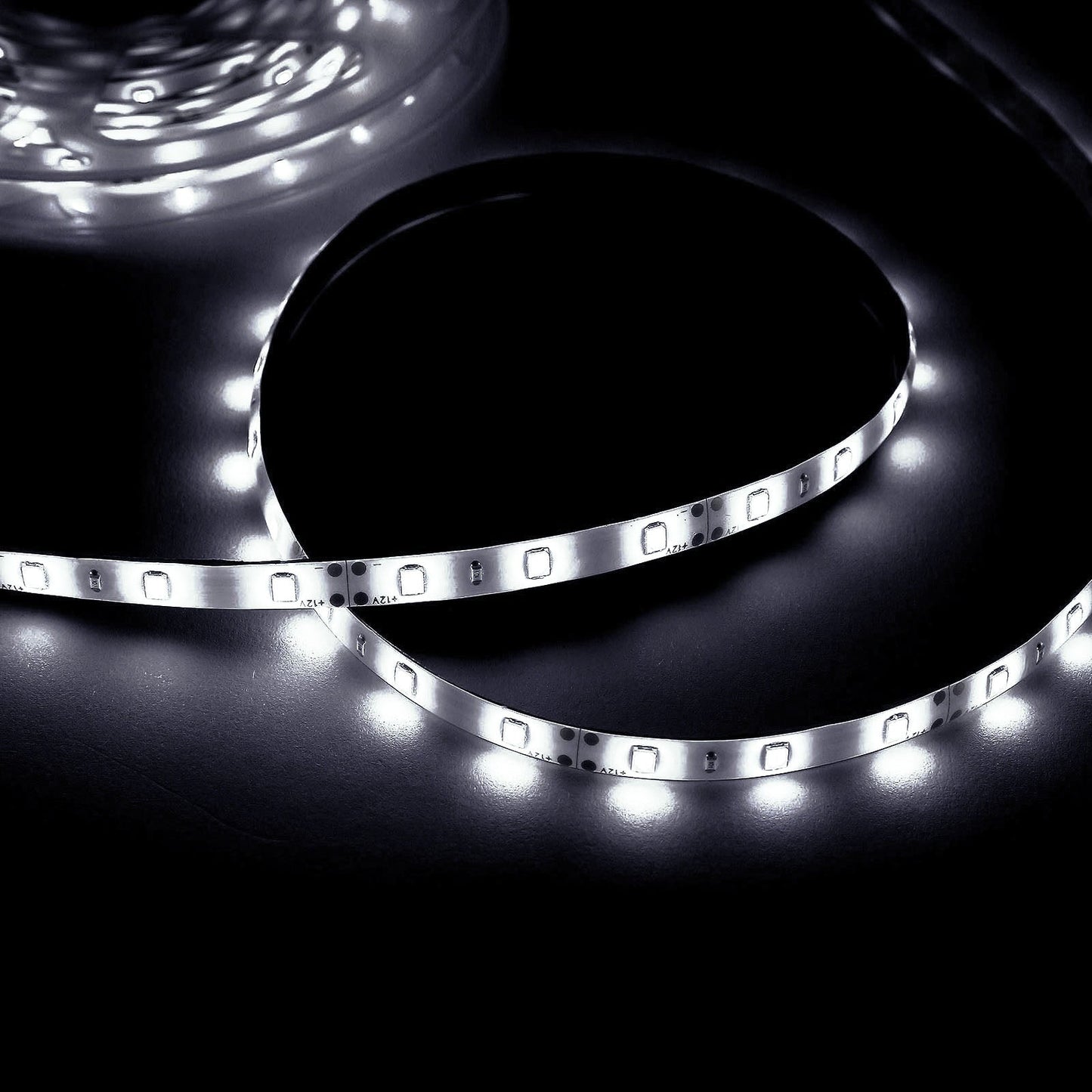 16ft Cool White Flexible Under Cabinet LED Strip Lights Super Bright 5050 SMD Waterproof LED Wall