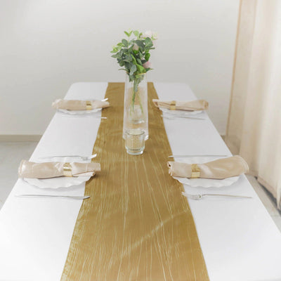 Versatile Styling Options with the Taffeta Table Runner Versatile Styling Options with the Taffeta Table Runner
