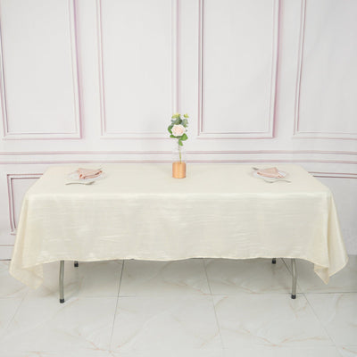 Elegant Design of the Ivory Accordion Crinkle Taffeta Tablecloth Elegant Design of the Ivory Accordion Crinkle Taffeta Tablecloth