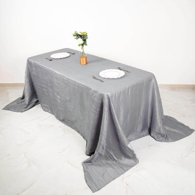 Durability and Practicality of the Silver Accordion Crinkle Taffeta Tablecloth Durability and Practicality of the Silver Accordion Crinkle Taffeta Tablecloth