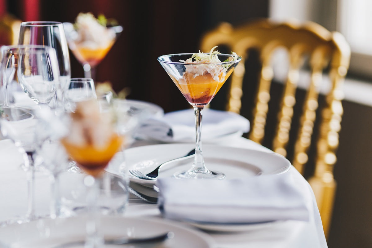 Decorating a Cocktail Table: 15 Unique Ideas