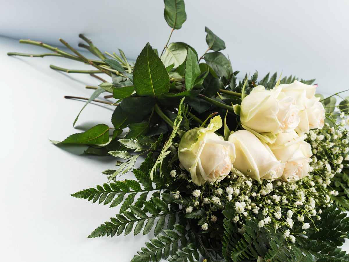 5 Funeral Table Decoration Ideas