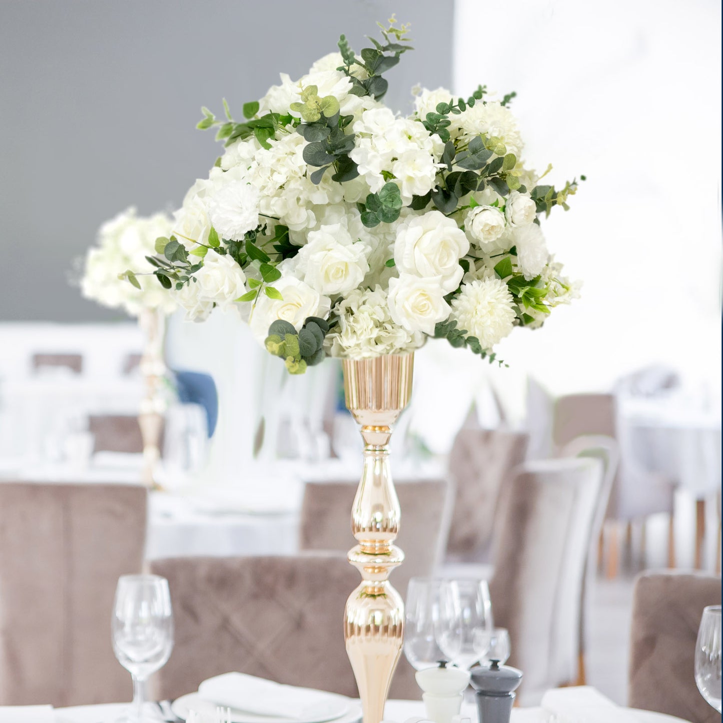 22-Inch White Silk Flower Grand Centerpiece – Pre-Arranged Artificial Rose, Hydrangea & Chrysanthemum Ball for Wedding & Event Décor