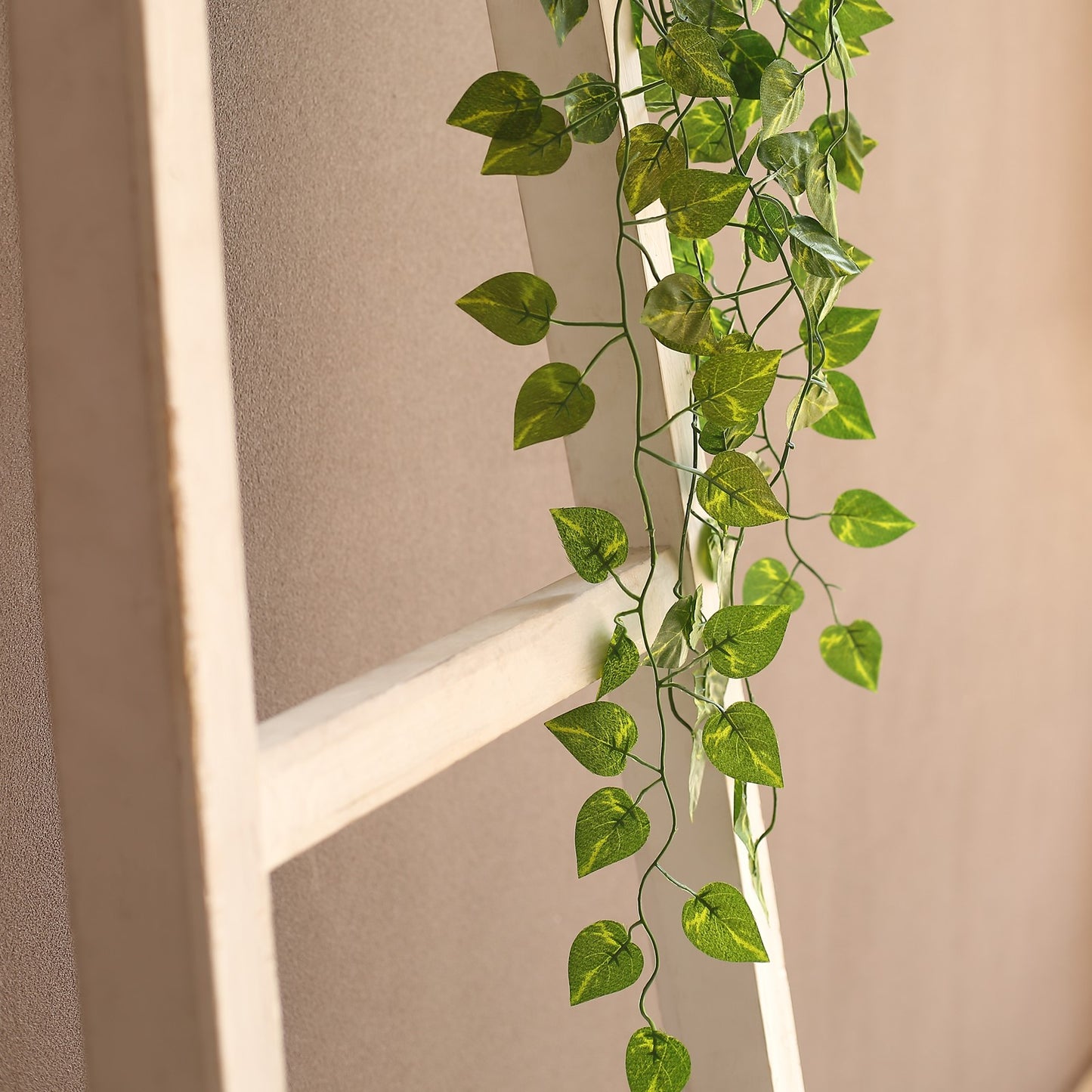Green artificial ivy vine hanging plant garland, 3ft long, with silk leaves.