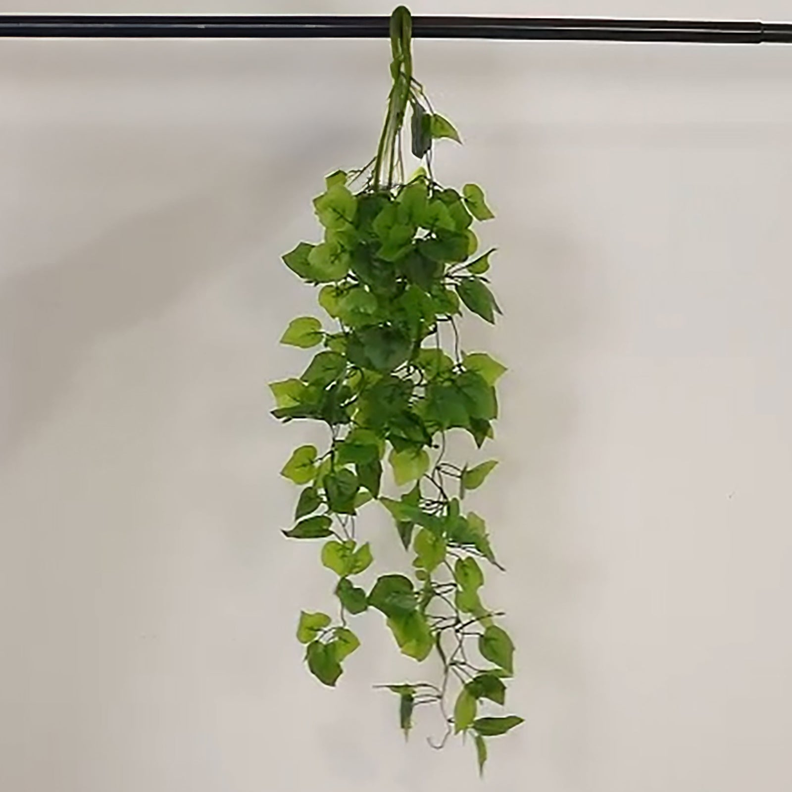 3ft artificial greenery with vibrant green cottonwood leaves for decor.