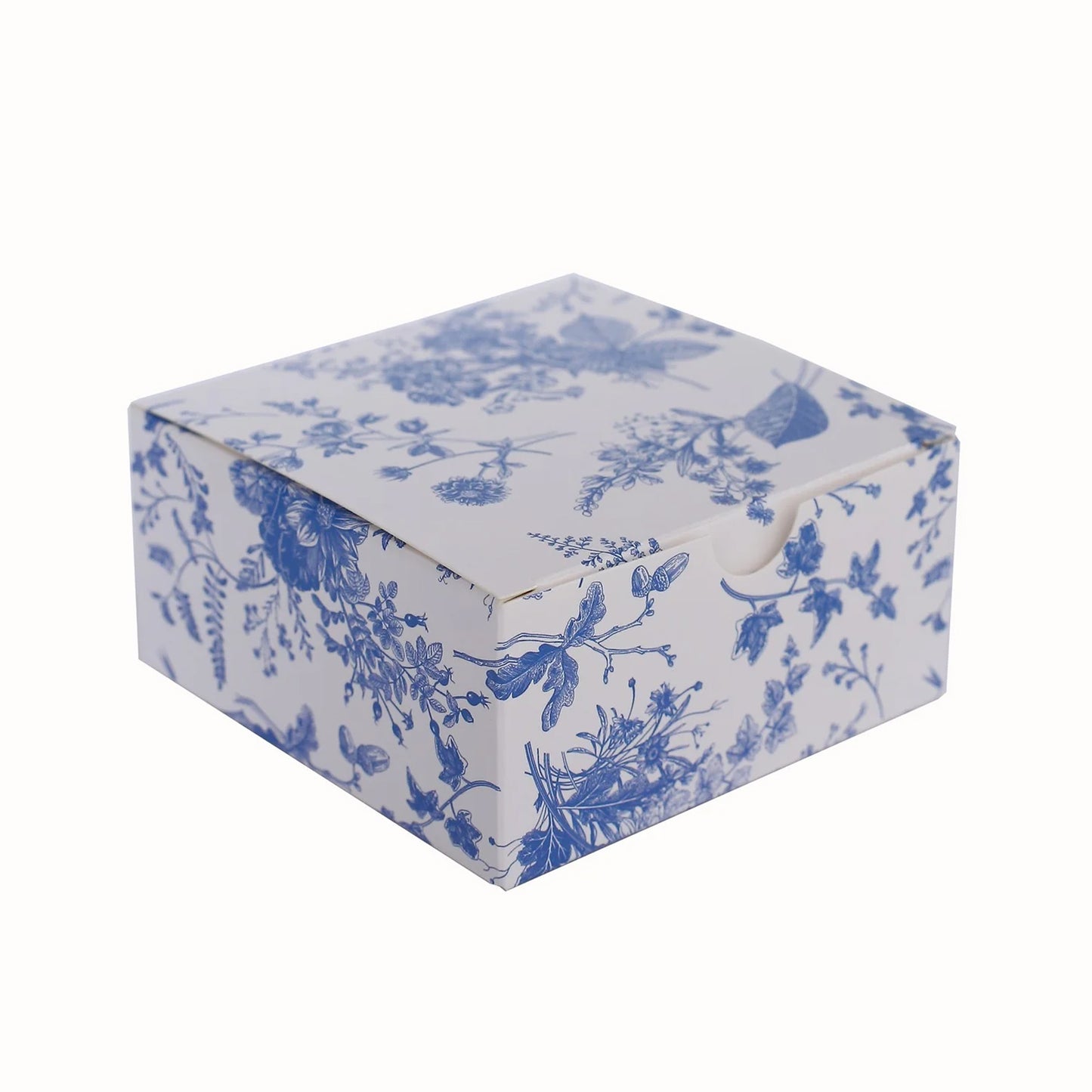 25 Pack White Blue Paper Favor Boxes in French Toile Pattern, Cardstock Party Shower Candy Gift Boxes - 4"x4"x2"