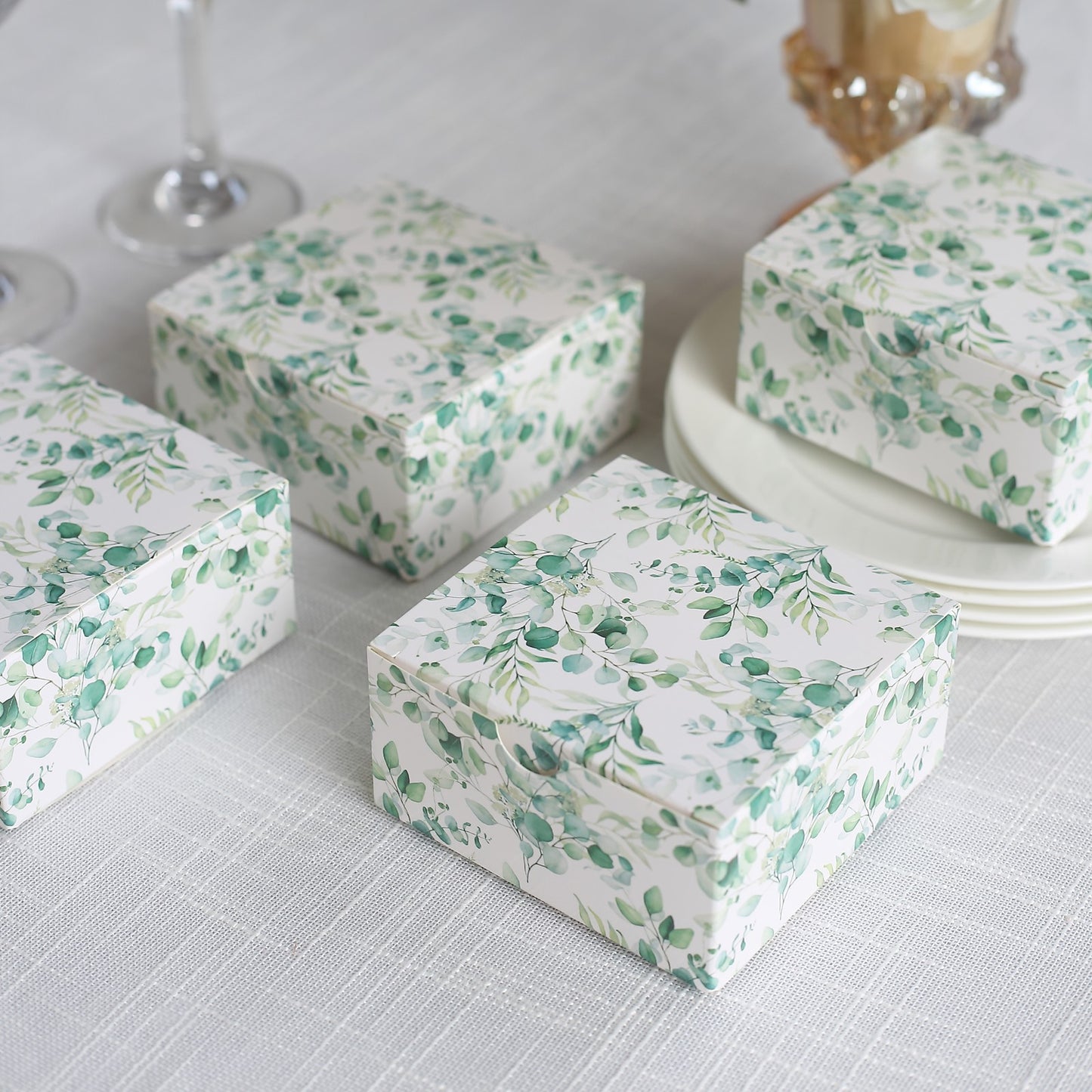 25 Pack White Green Eucalyptus Leaves Print Paper Favor Boxes, Cardstock Party Shower Candy Gift Boxes - 4"x4"x2"