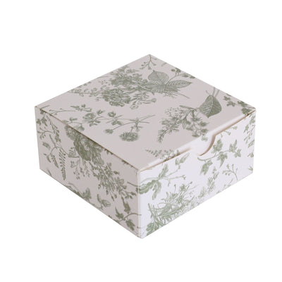 Elegant Presentation with Floral Print Favor Boxes
