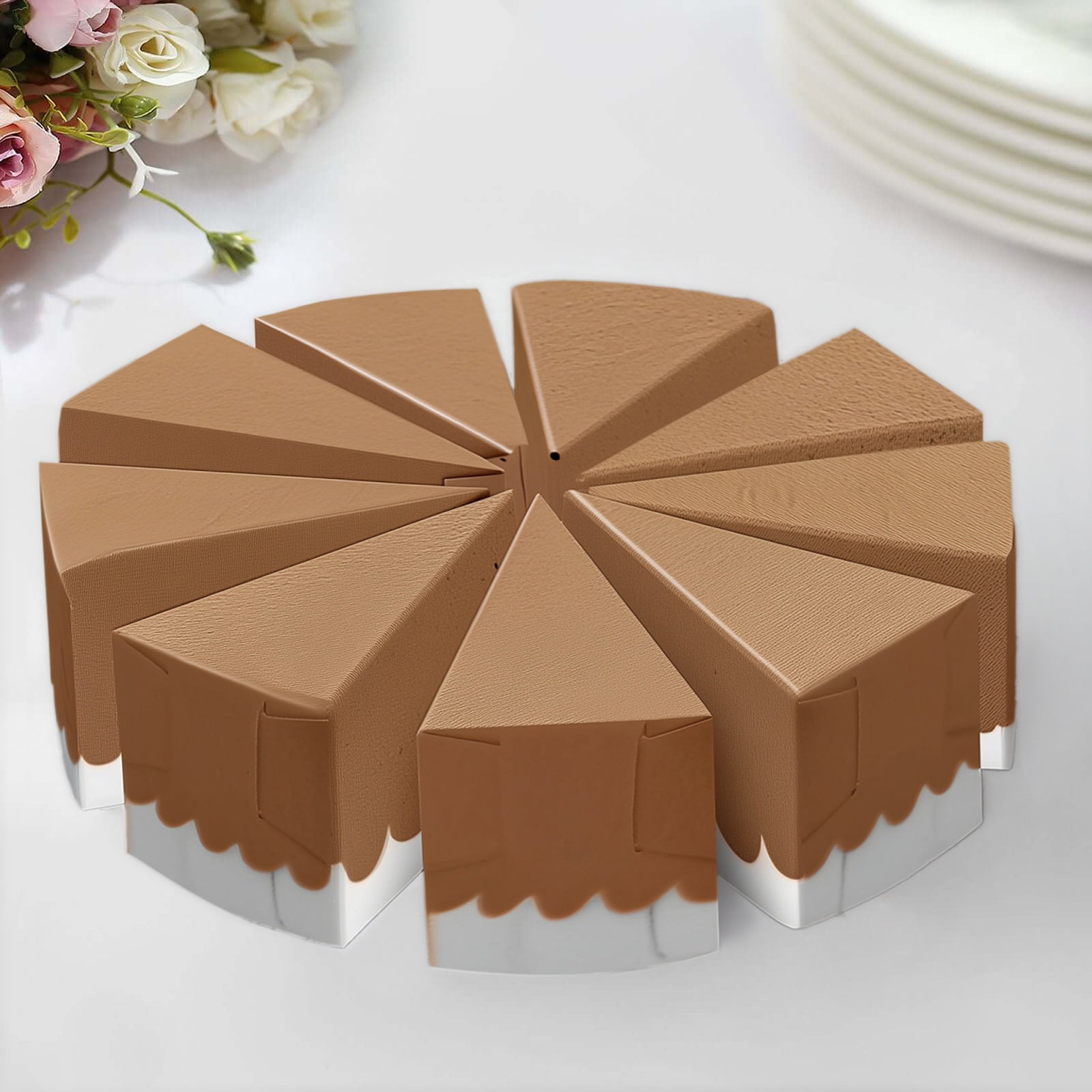 Natural brown triangular cake slice boxes with white base, 10 pack.