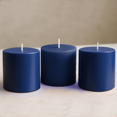 Décor ideas using Navy Blue pillar candles