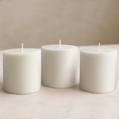 Décor ideas using White pillar candles