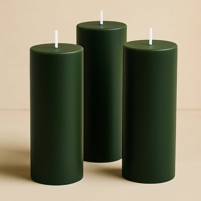 D&eacute;cor styling ideas with hunter emerald green pillar candles