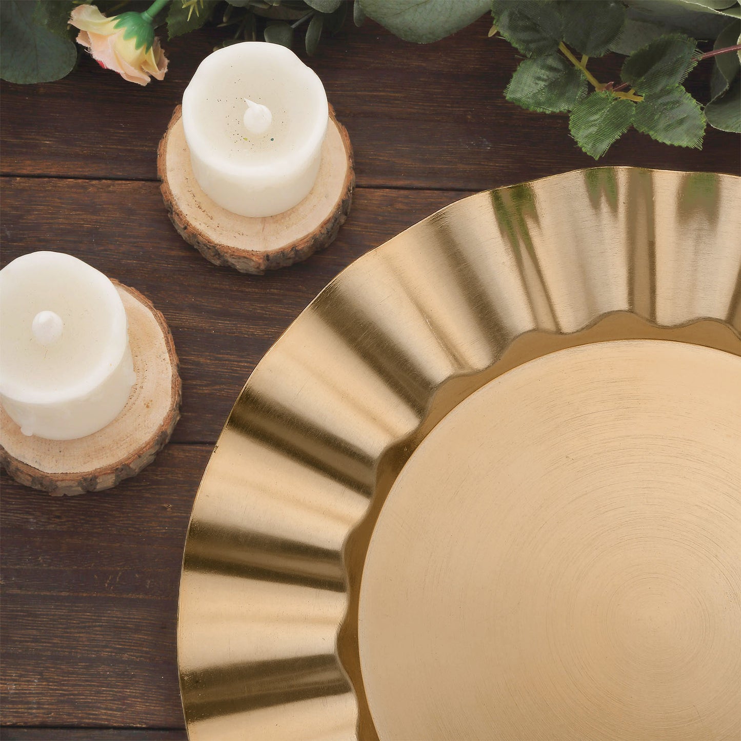 6 Pack 13" Round Gold Acrylic Plastic Dinner Plate Chargers With Wavy Scalloped Rim