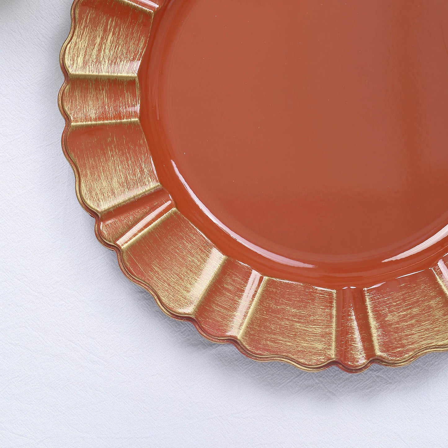 6 Pack 13" Round Terracotta (Rust) Acrylic Plastic Charger Plates With Gold Brushed Wavy Scalloped Rim