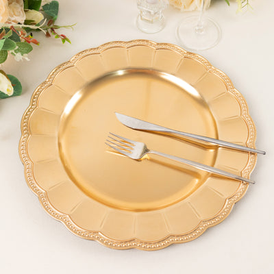 Create a Luxurious Atmosphere with Charger Plates