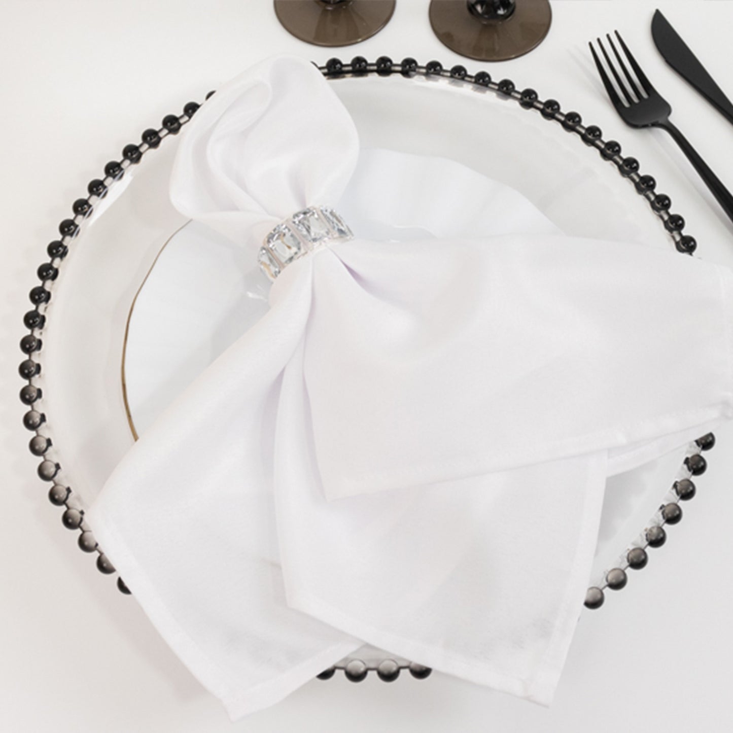 6 Pack Clear Acrylic Plastic Charger Plates With Black Beaded Rim - 13"