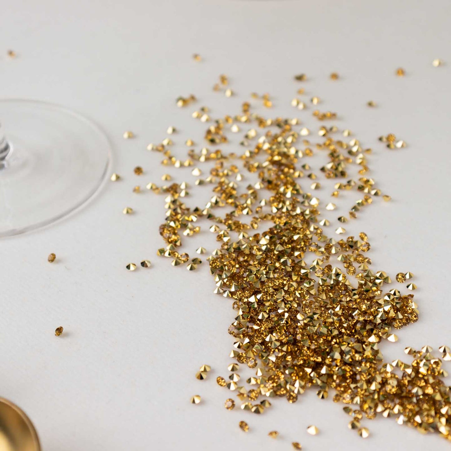 14400 Pcs Gold Rhinestones Wedding Table Scatters, Faux Diamond Gems Vase Fillers - 3mm