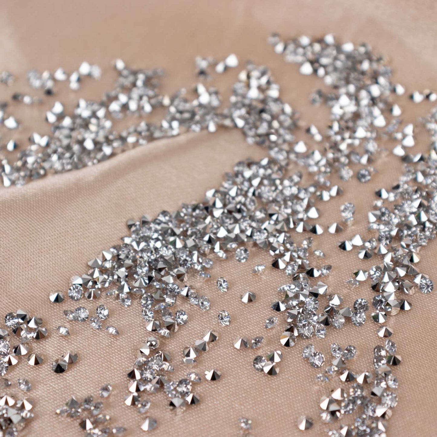 14400 Pcs Silver Rhinestones Wedding Table Scatters, Faux Diamond Gems Vase Fillers - 3mm