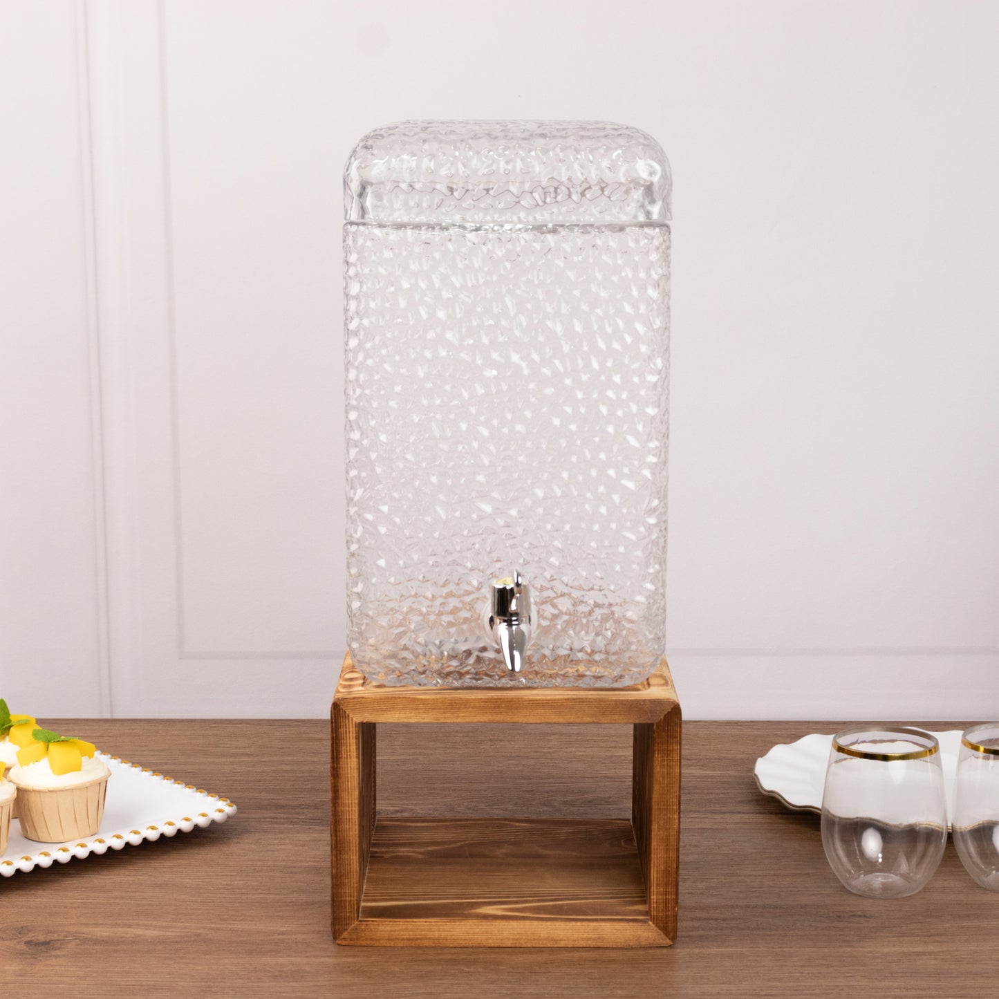 2 Gallon Clear Hammered Glass Drink Dispenser with Wooden Stand, Lead Free Countertop Rectangular Juice Jar Beverage Dispenser with Lid and Spigot - 19"