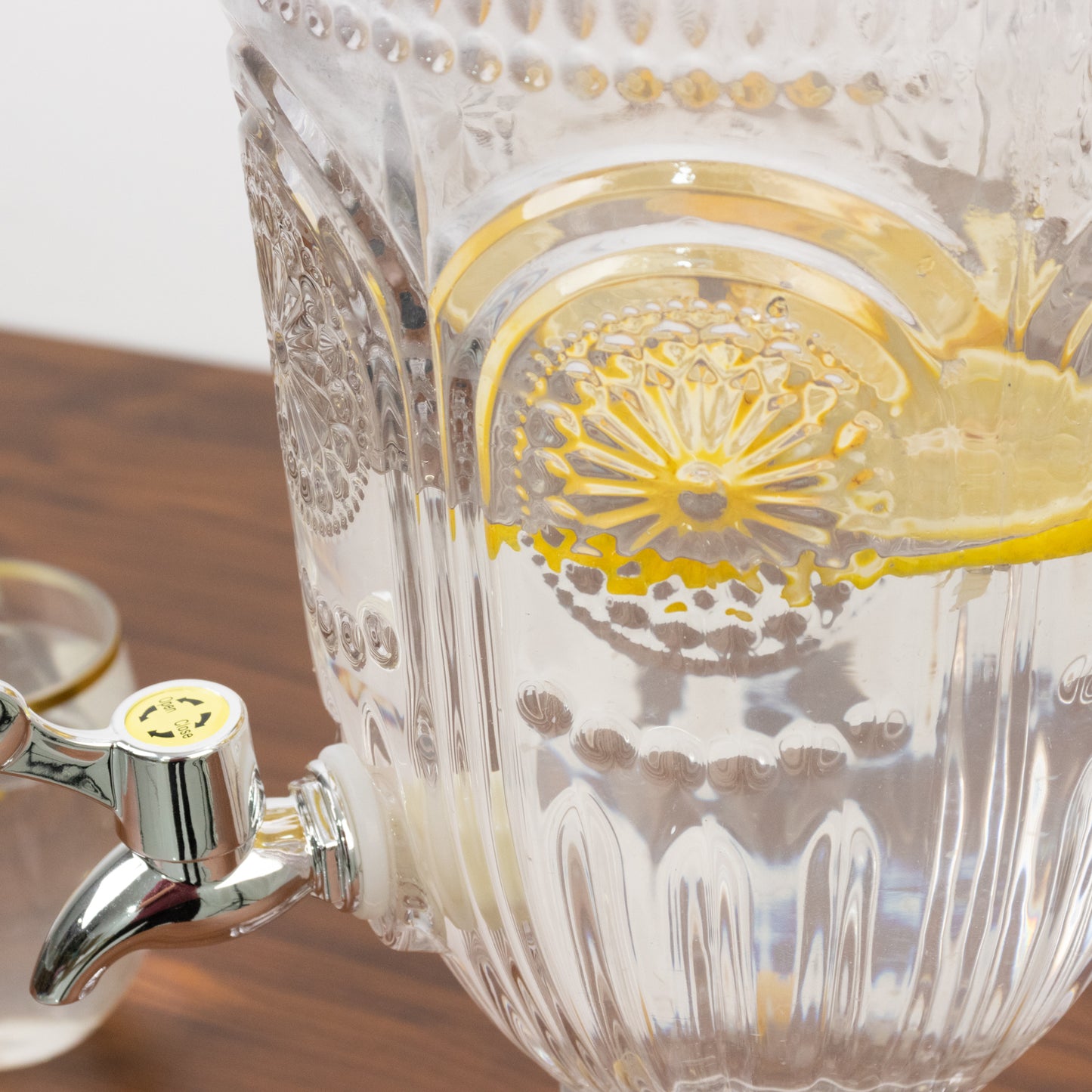 Vintage Cut Crystal Glass Drink Dispenser with Lid & Spigot – Tall Beverage Server, Vertical Panel & Floral Design, 3L