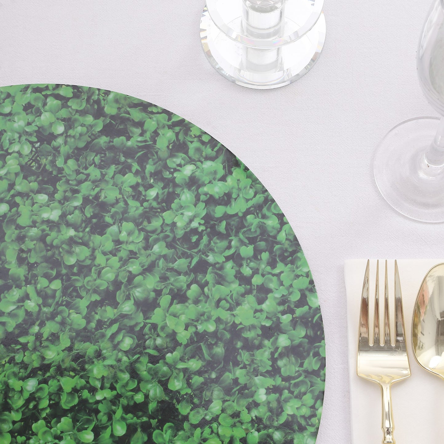 6 Pack Green Boxwood Leaf Print Disposable Dining Table Mats, 13" Round Cardstock Paper Placemats - 700 GSM