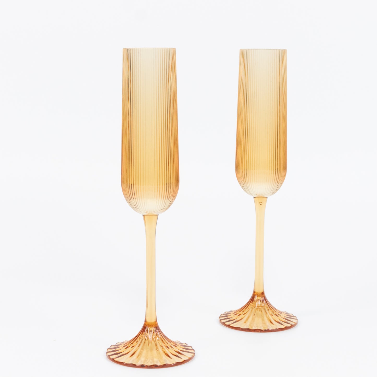 12 Pack 4oz Vintage Ribbed Champagne Flutes Amber Gold – Disposable Plastic Toasting Glasses