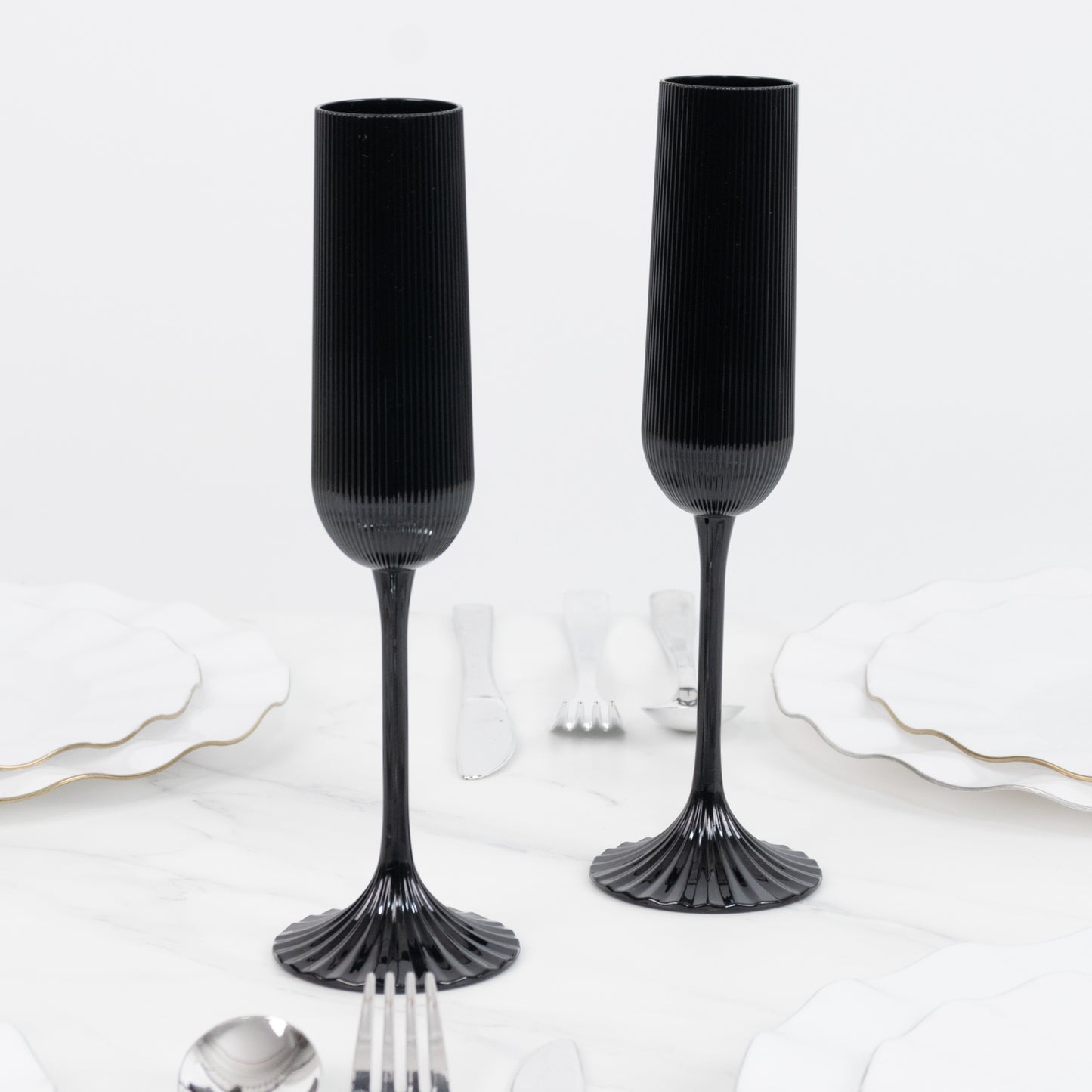 12 Pack 4oz Vintage Ribbed Champagne Flutes Black – Disposable Plastic Toasting Glasses