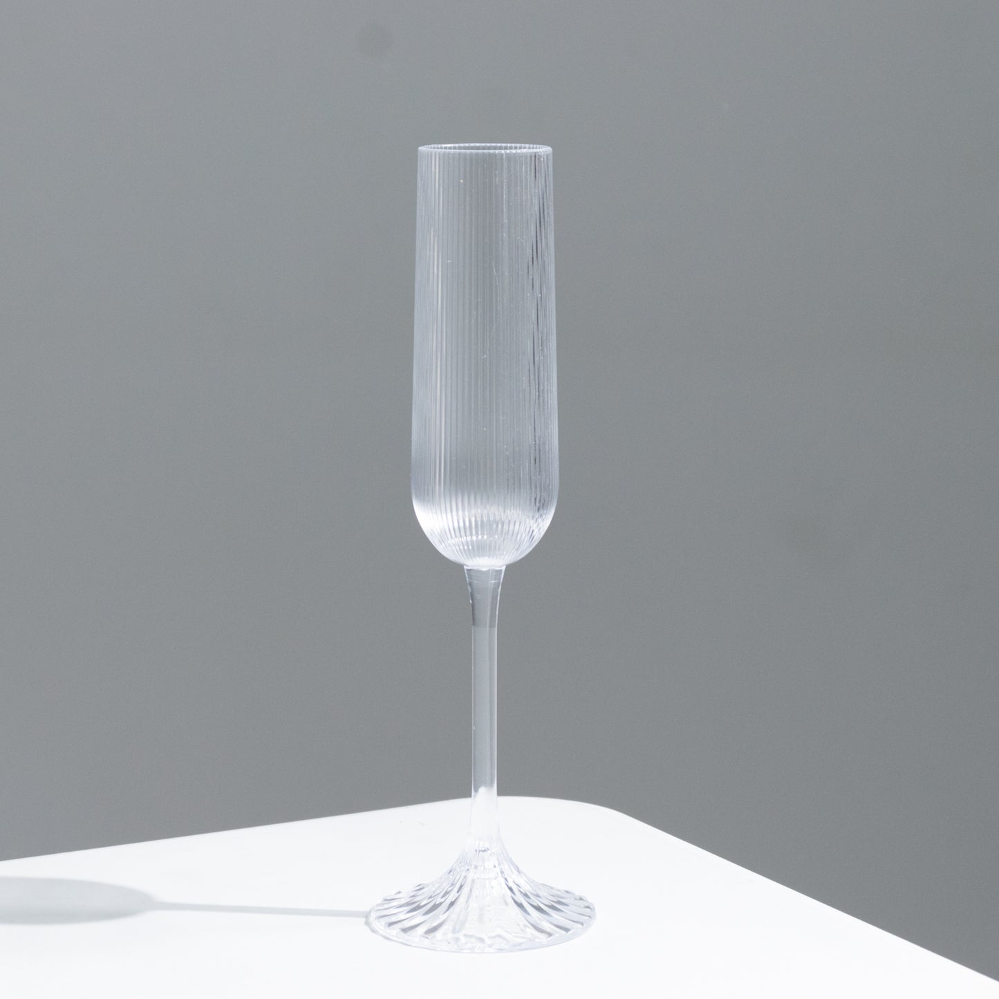12 Pack 4oz Vintage Ribbed Champagne Flutes Clear – Disposable Plastic Toasting Glasses