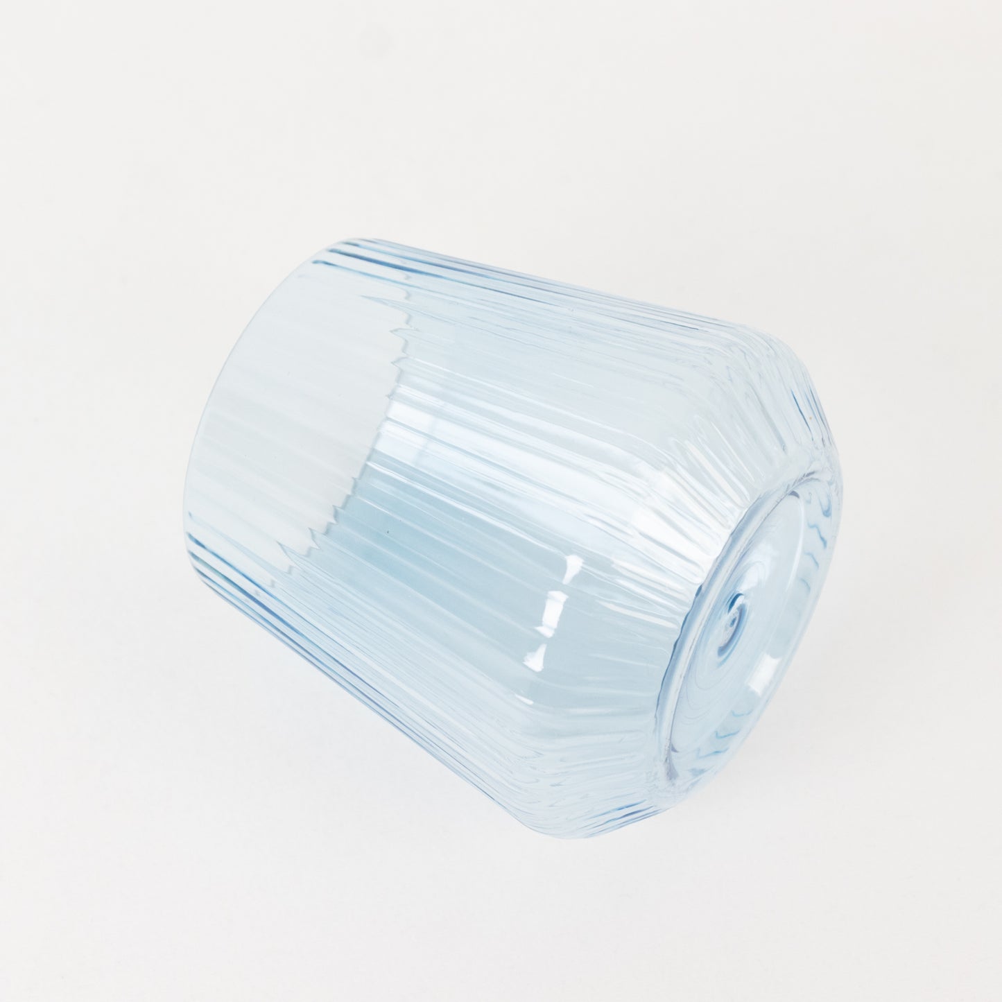 12-Pack Transparent Dusty Blue Plastic Stemless Wine Glasses – 12oz Ribbed Design, Reusable Shatterproof Cocktail Tumblers